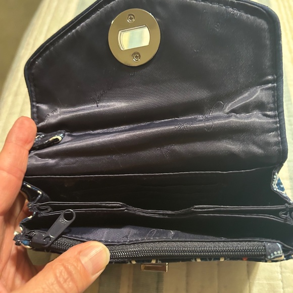 Vera Bradley Wristlet in Marrakech Motifs design - Picture 4 of 4